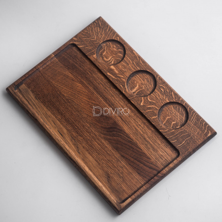 Доска для стейка с 3 углублениями под соусники, дуб 35×25 см от мастерской DIVIRO